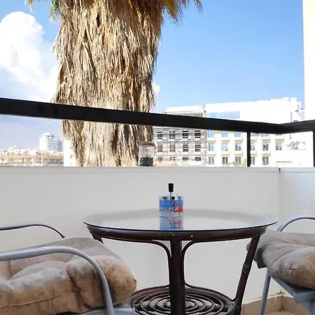 Apartament Penelopi Court Larnaca