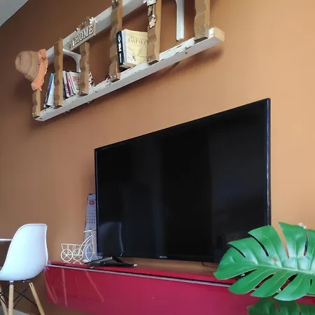 Penelopi Court Apartament